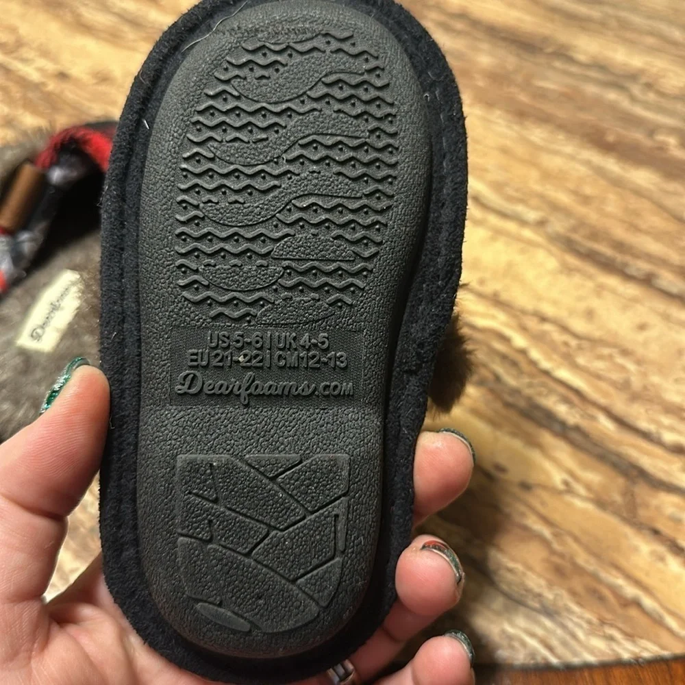 Dearforms slippers